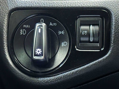 2017 Volkswagen Golf GTI Autobahn