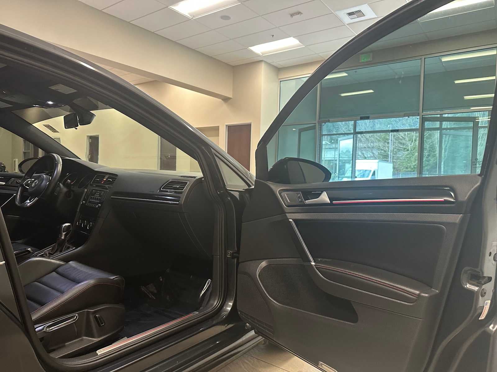 2017 Volkswagen Golf GTI Autobahn