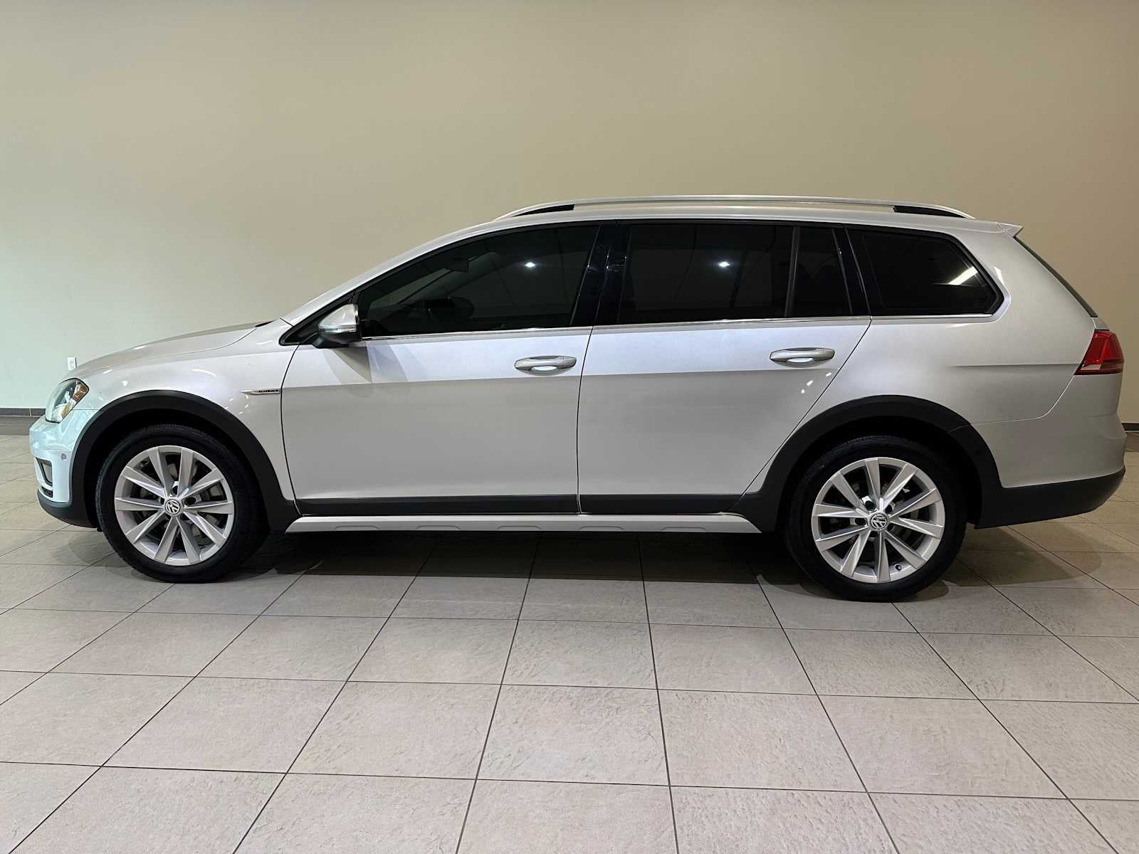 2017 Volkswagen Golf Alltrack SEL