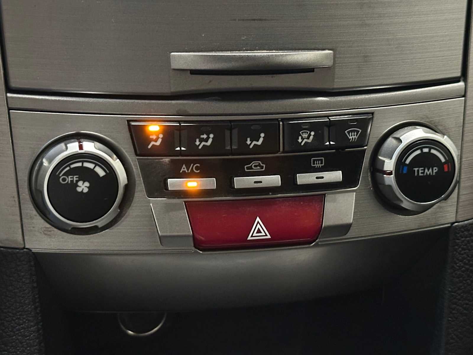2013 Subaru Legacy 2.5i Premium