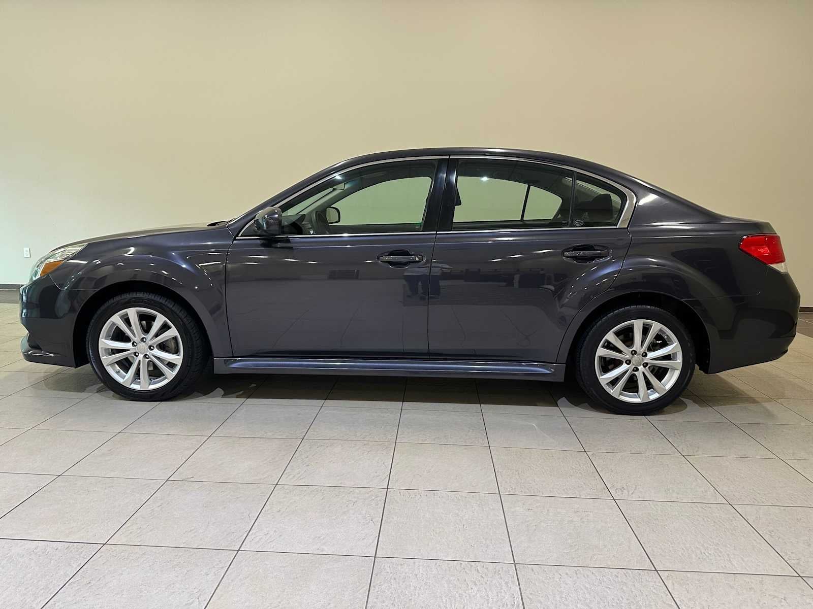 2013 Subaru Legacy 2.5i Premium