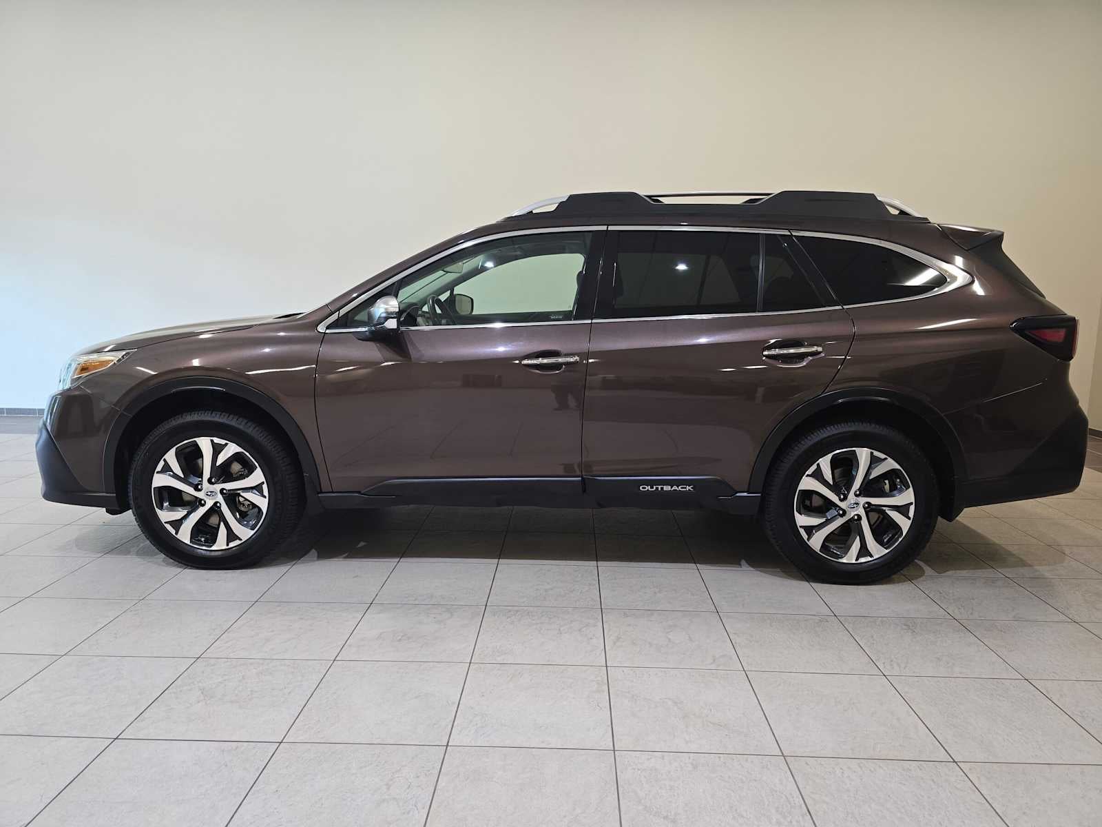 2021 Subaru Outback Touring XT