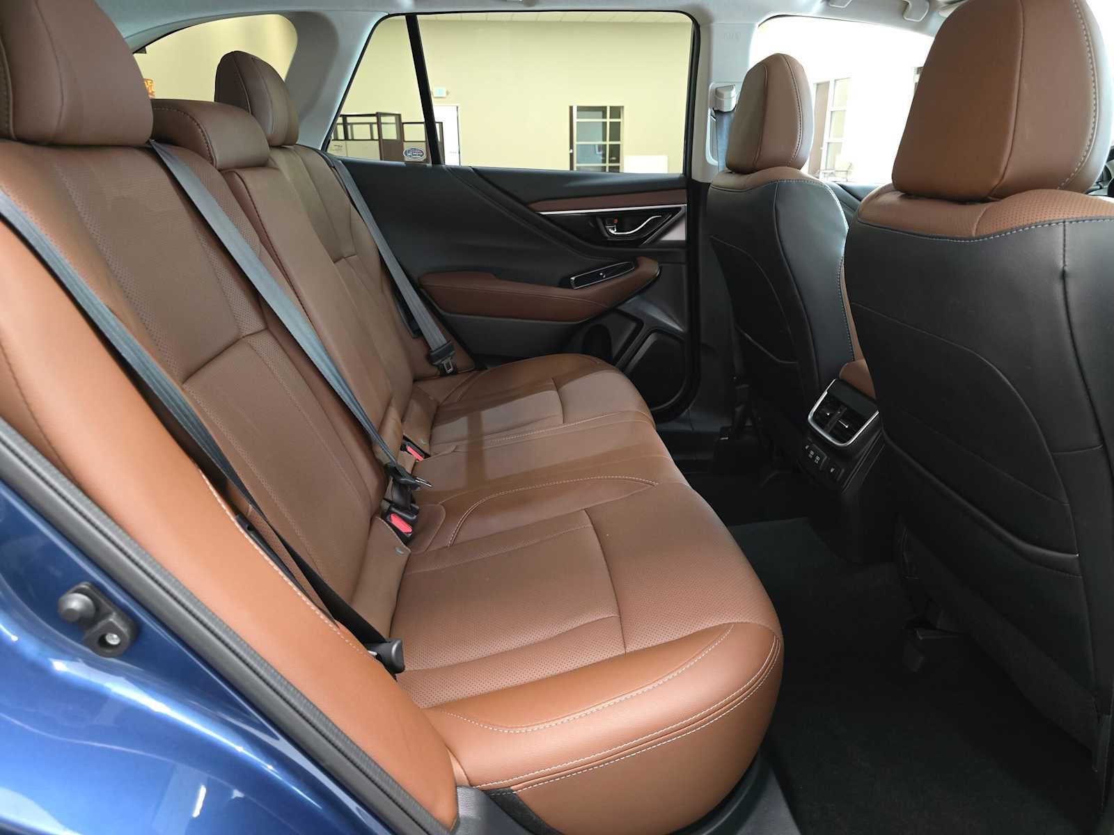 2022 Subaru Outback Touring XT
