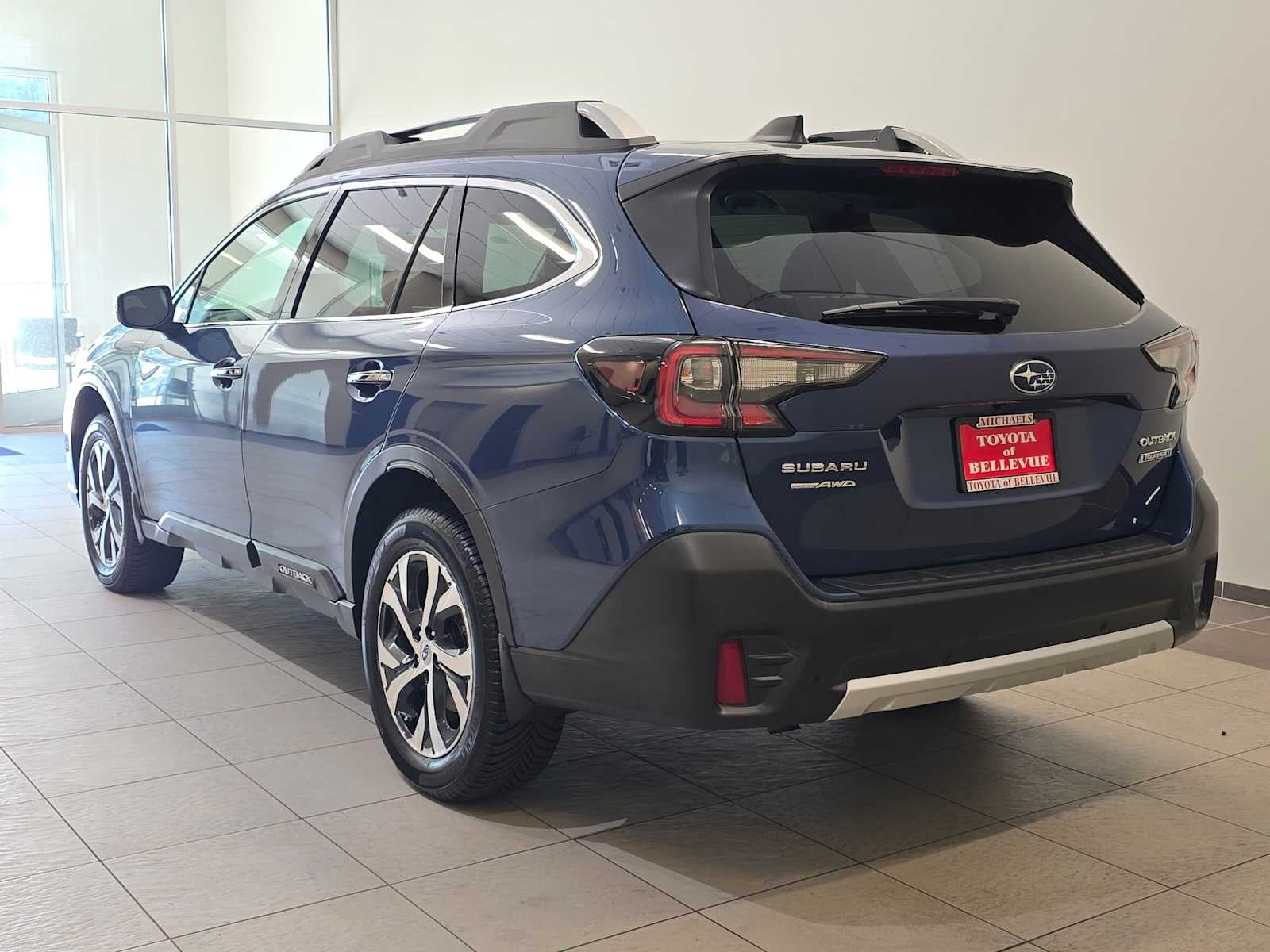 2022 Subaru Outback Touring XT