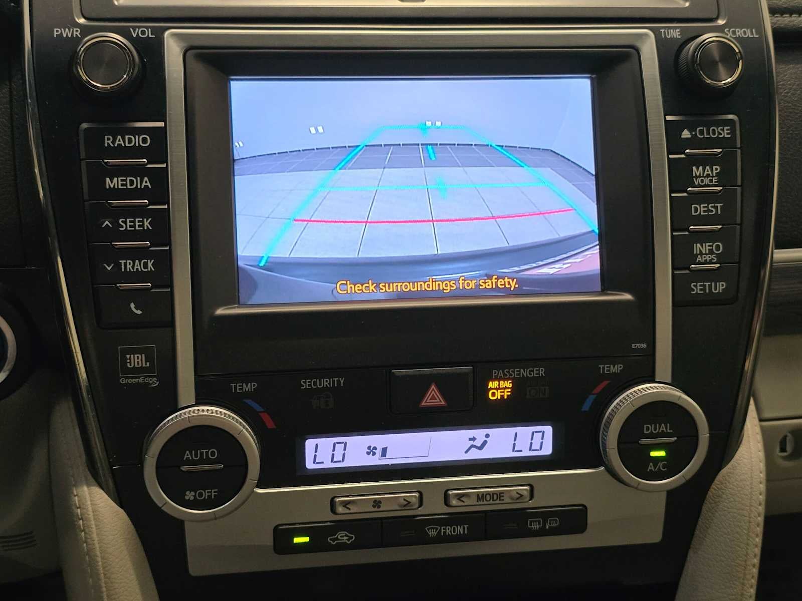 2012 Toyota Camry Hybrid XLE