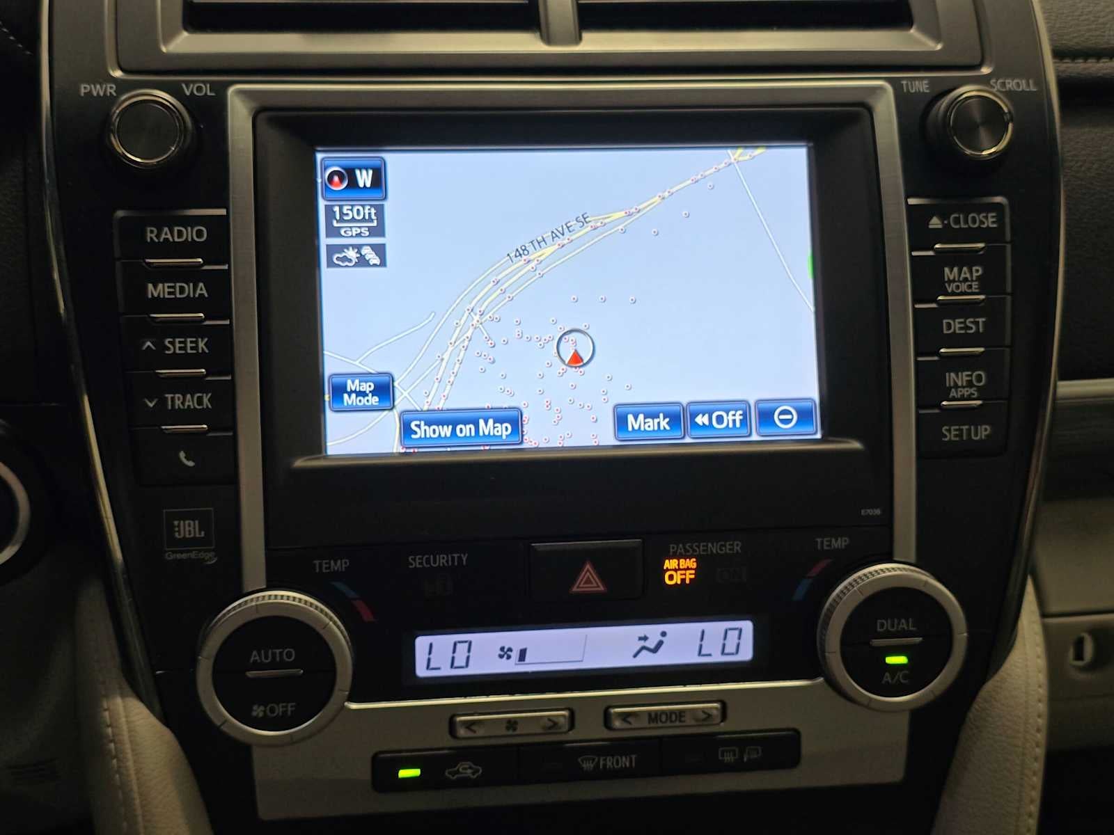 2012 Toyota Camry Hybrid XLE