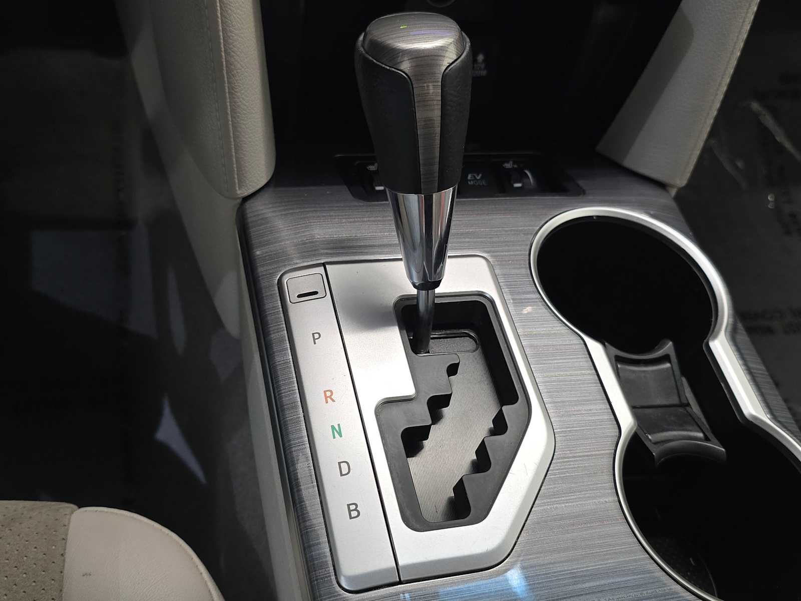 2012 Toyota Camry Hybrid XLE
