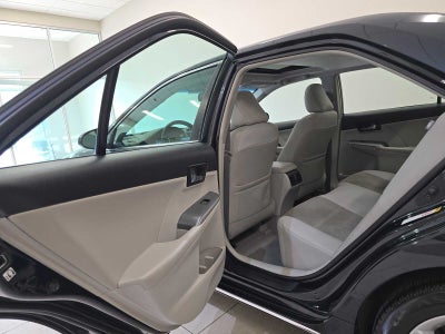 2012 Toyota Camry Hybrid XLE