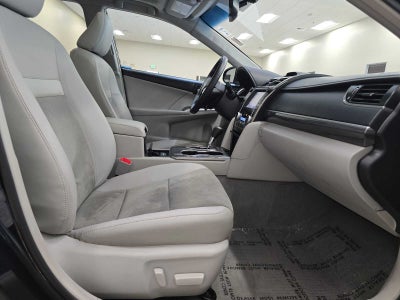 2012 Toyota Camry Hybrid XLE