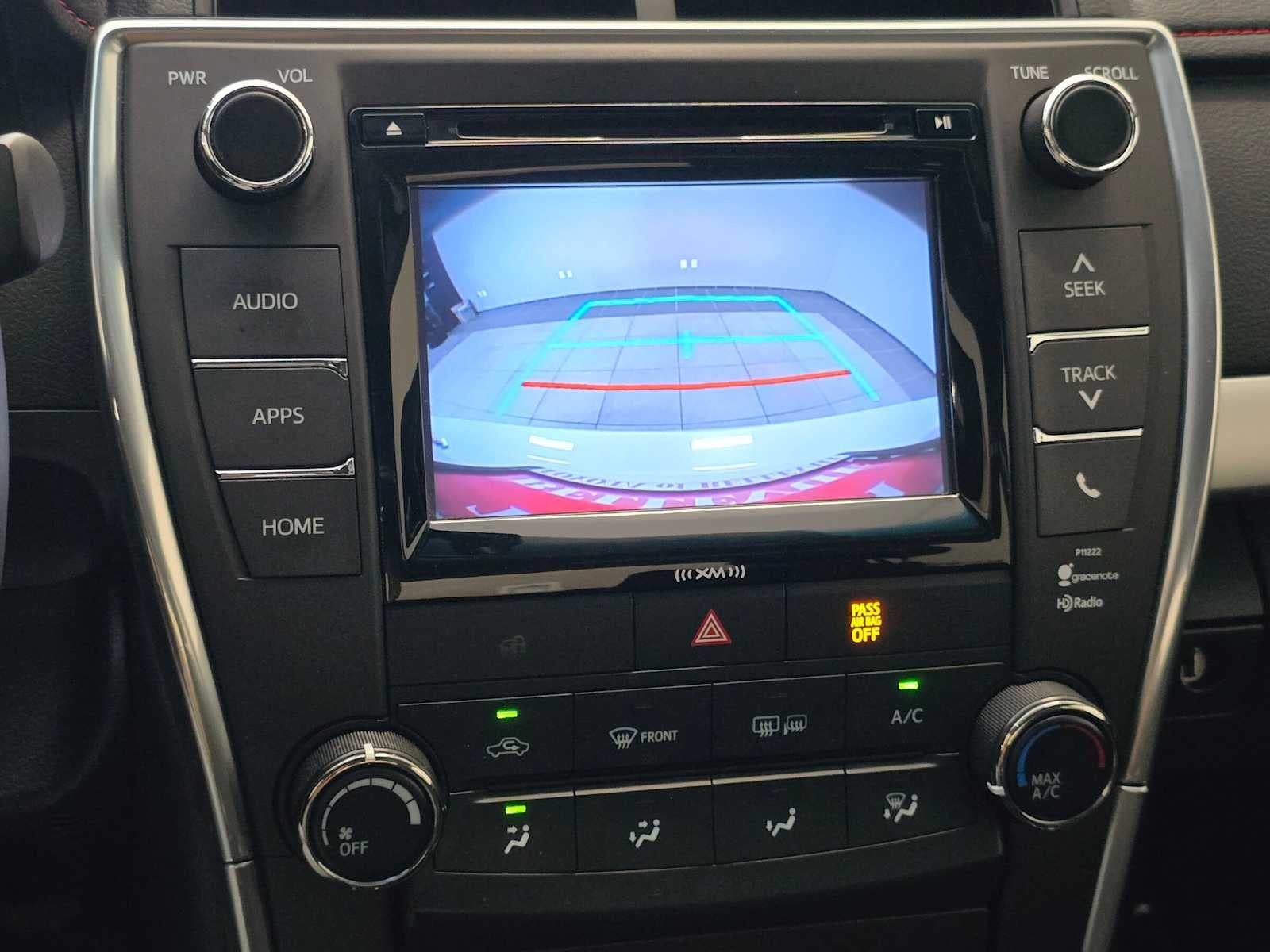 2016 Toyota Camry SE