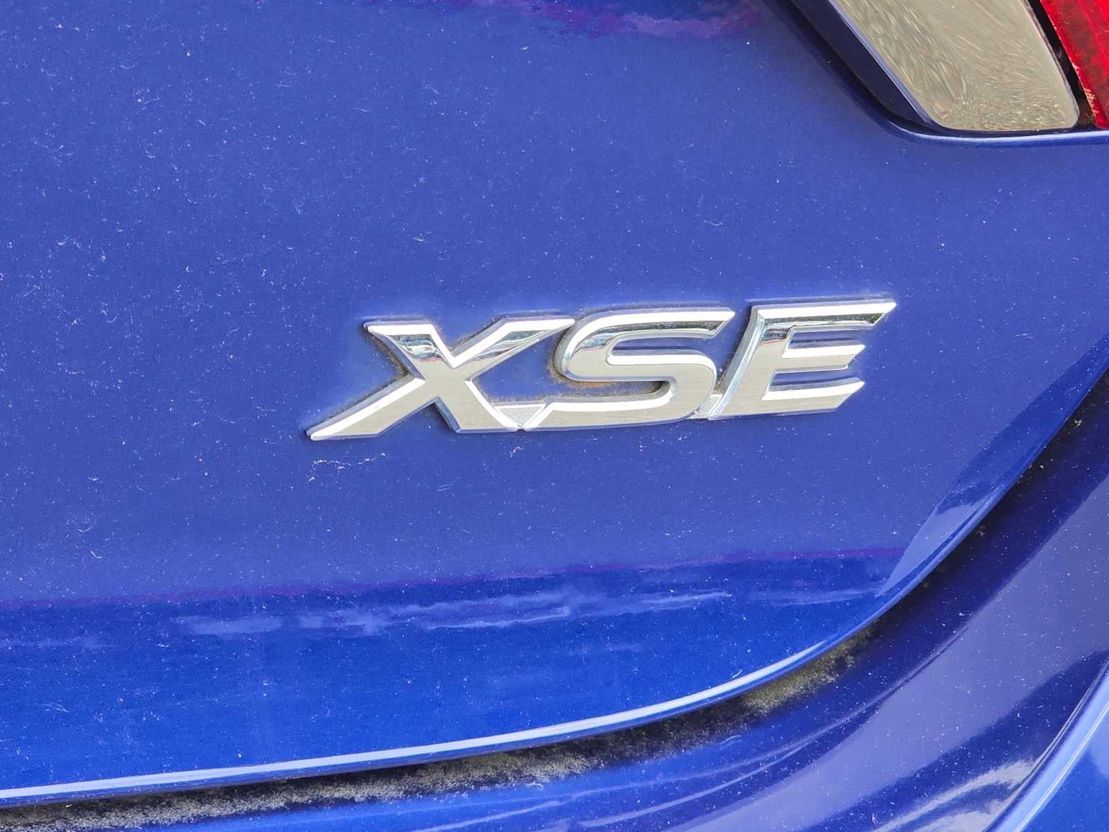 2015 Toyota Camry XSE