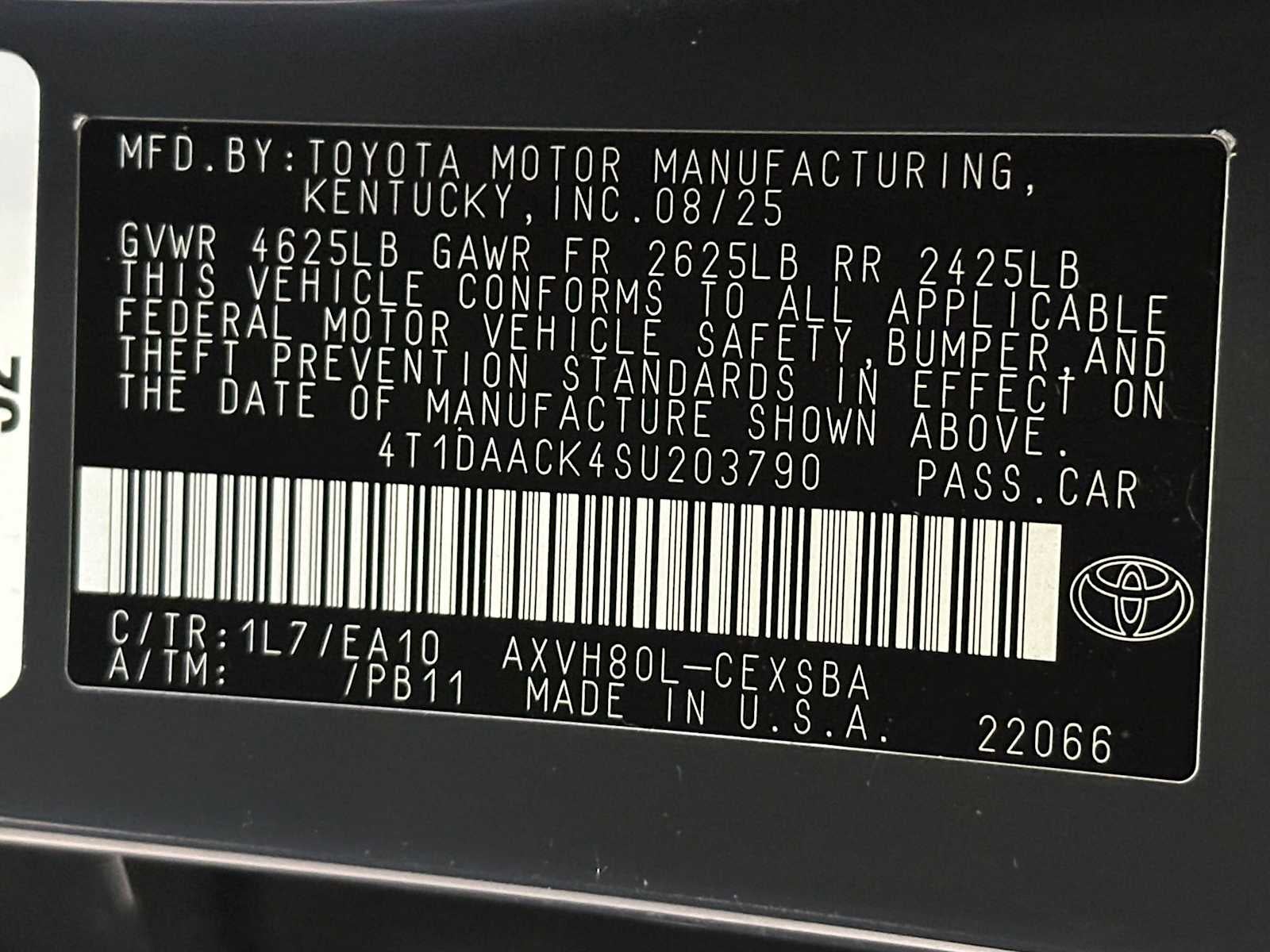 2025 Toyota Camry SE