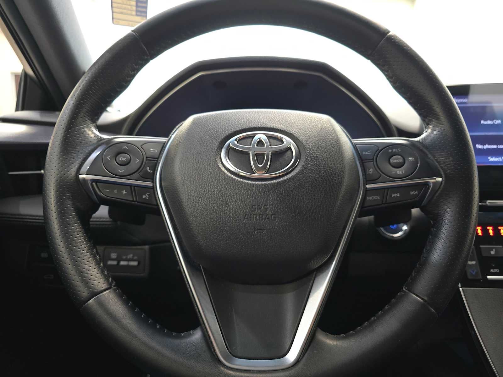 2020 Toyota Avalon Hybrid XSE