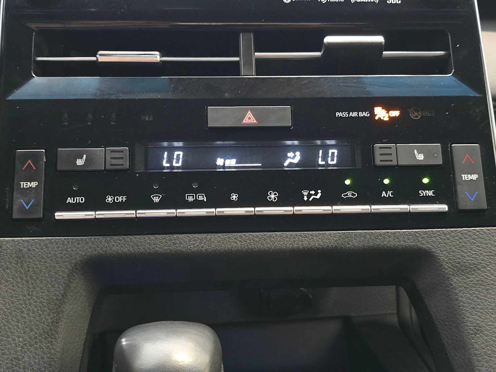 2020 Toyota Avalon Hybrid XSE