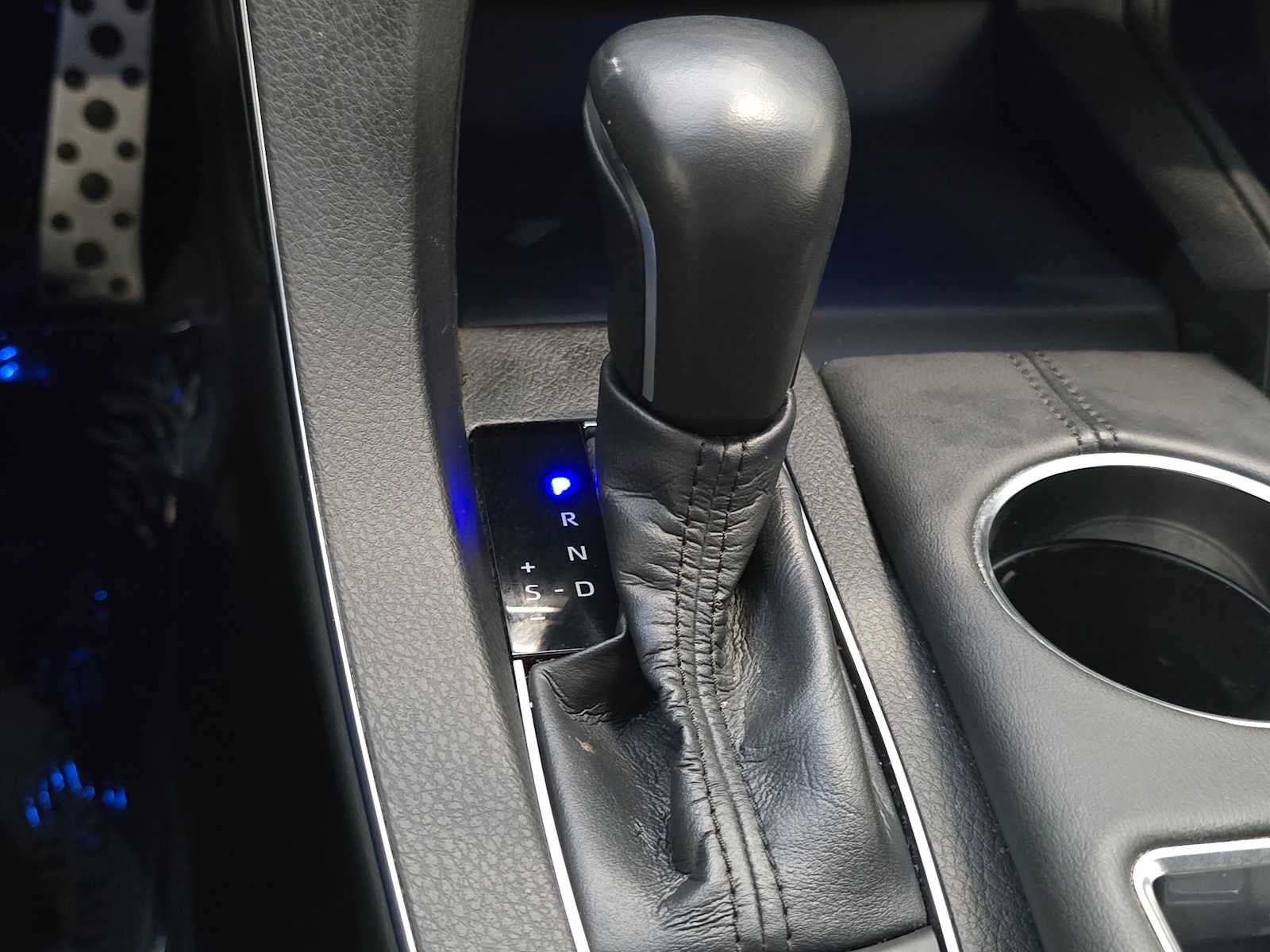 2020 Toyota Avalon Hybrid XSE