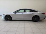 2020 Toyota Avalon Hybrid XSE