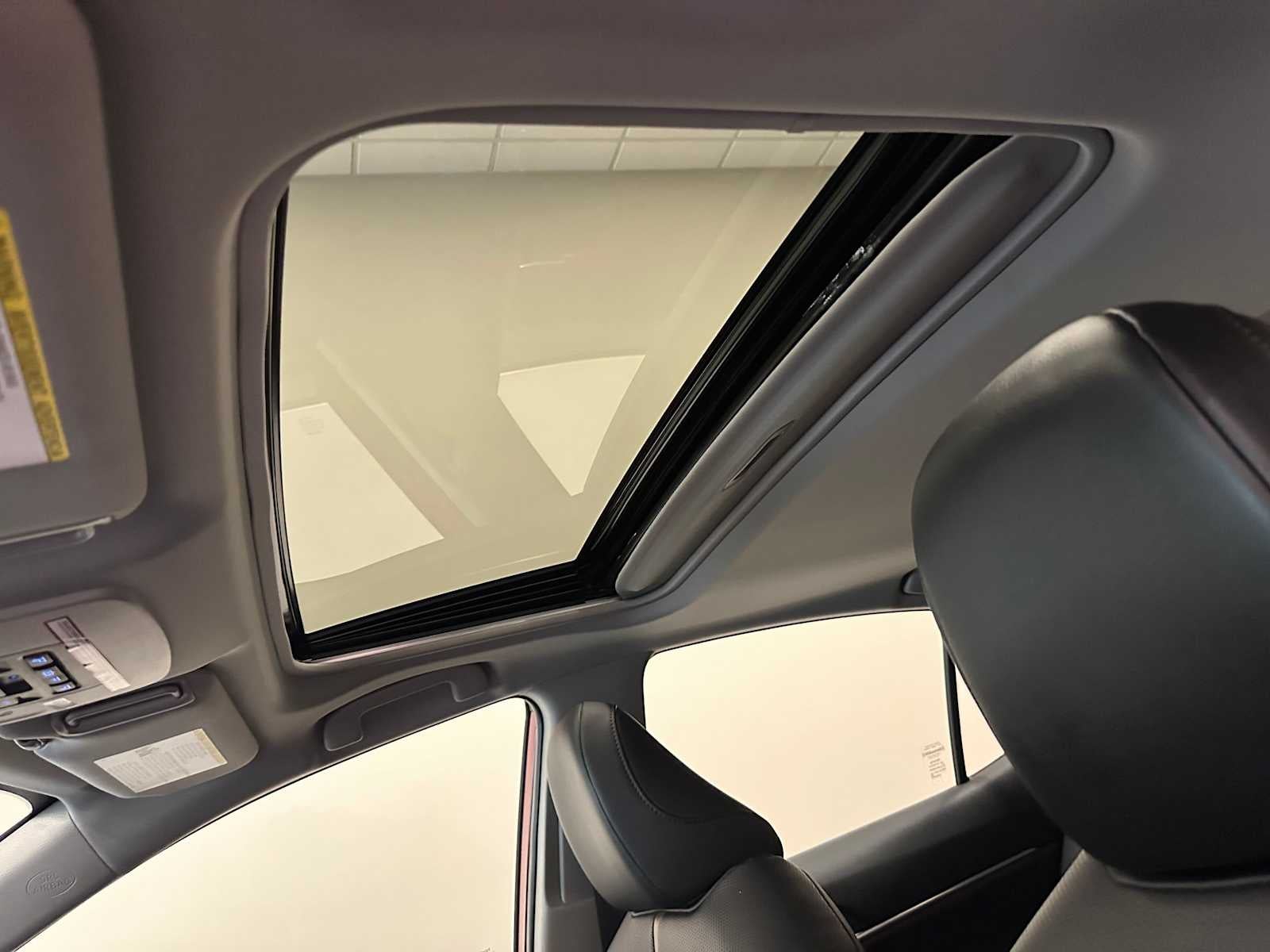 2020 Toyota Camry Hybrid XLE