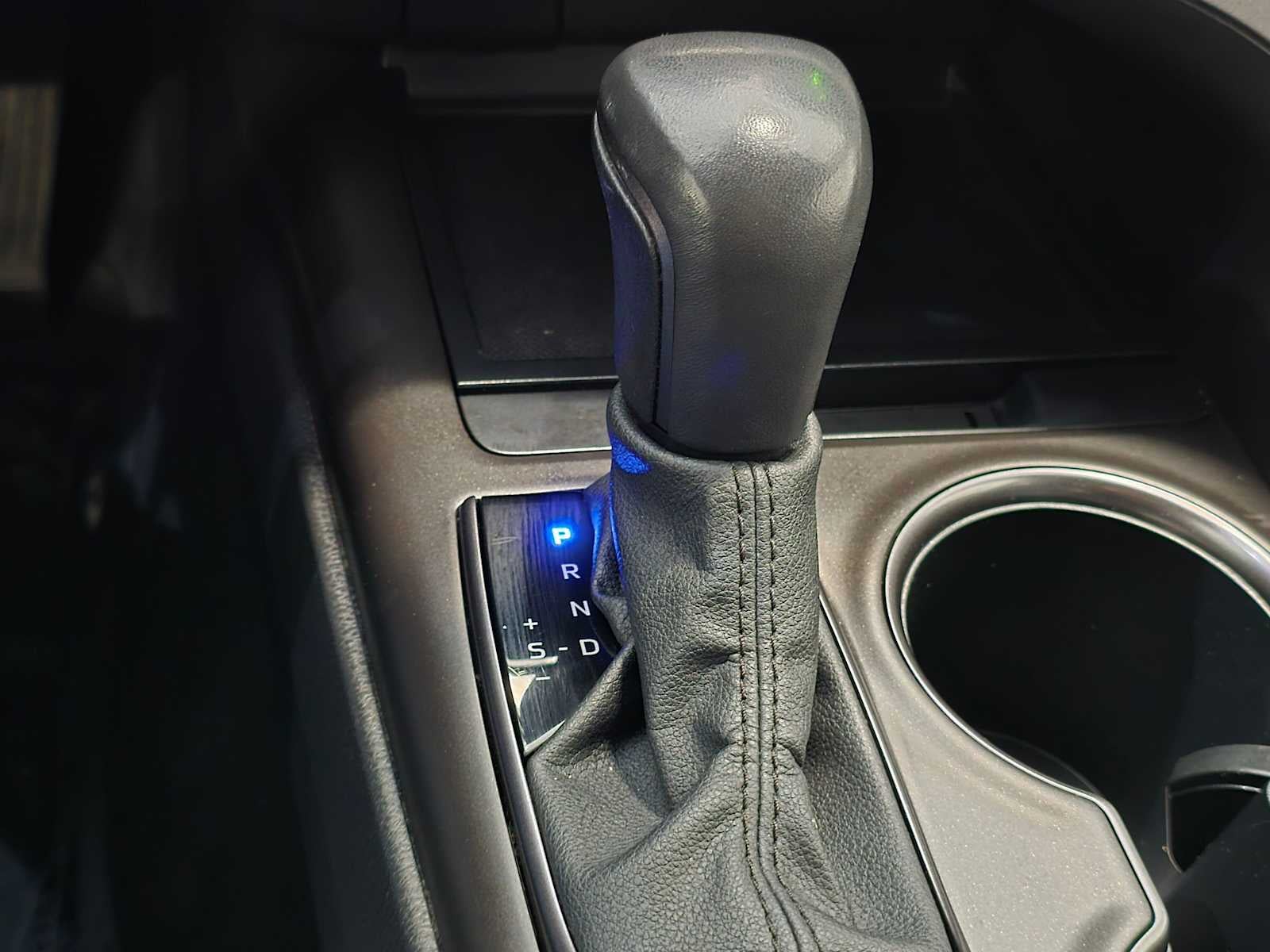 2024 Toyota Camry Hybrid SE Nightshade