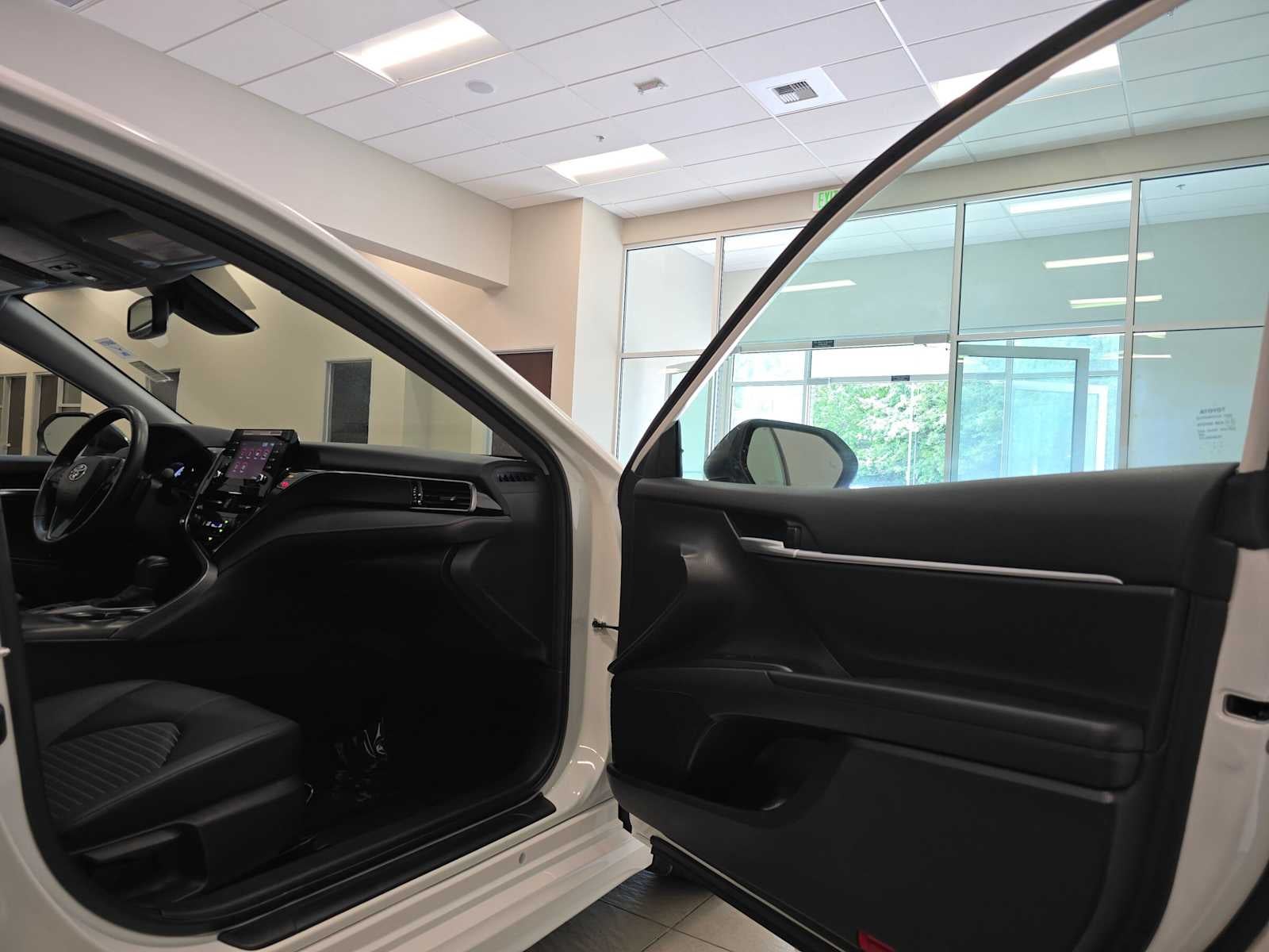 2024 Toyota Camry Hybrid SE Nightshade