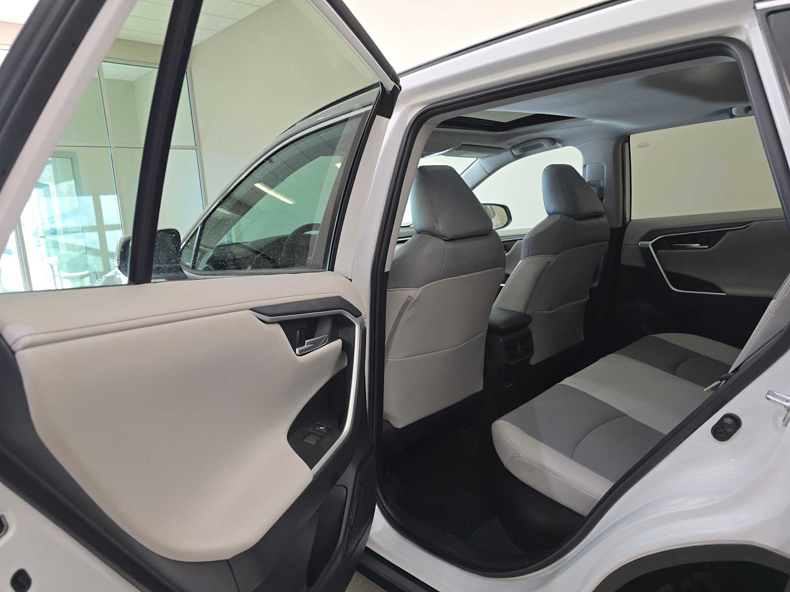 2023 Toyota RAV4 Hybrid Limited