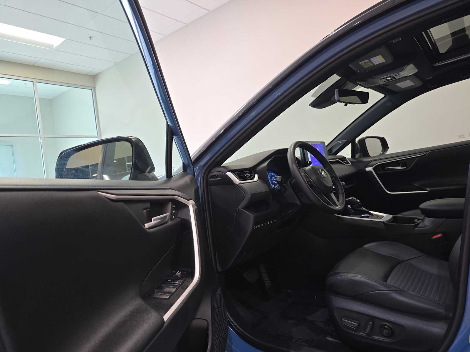 2023 Toyota RAV4 Hybrid XSE