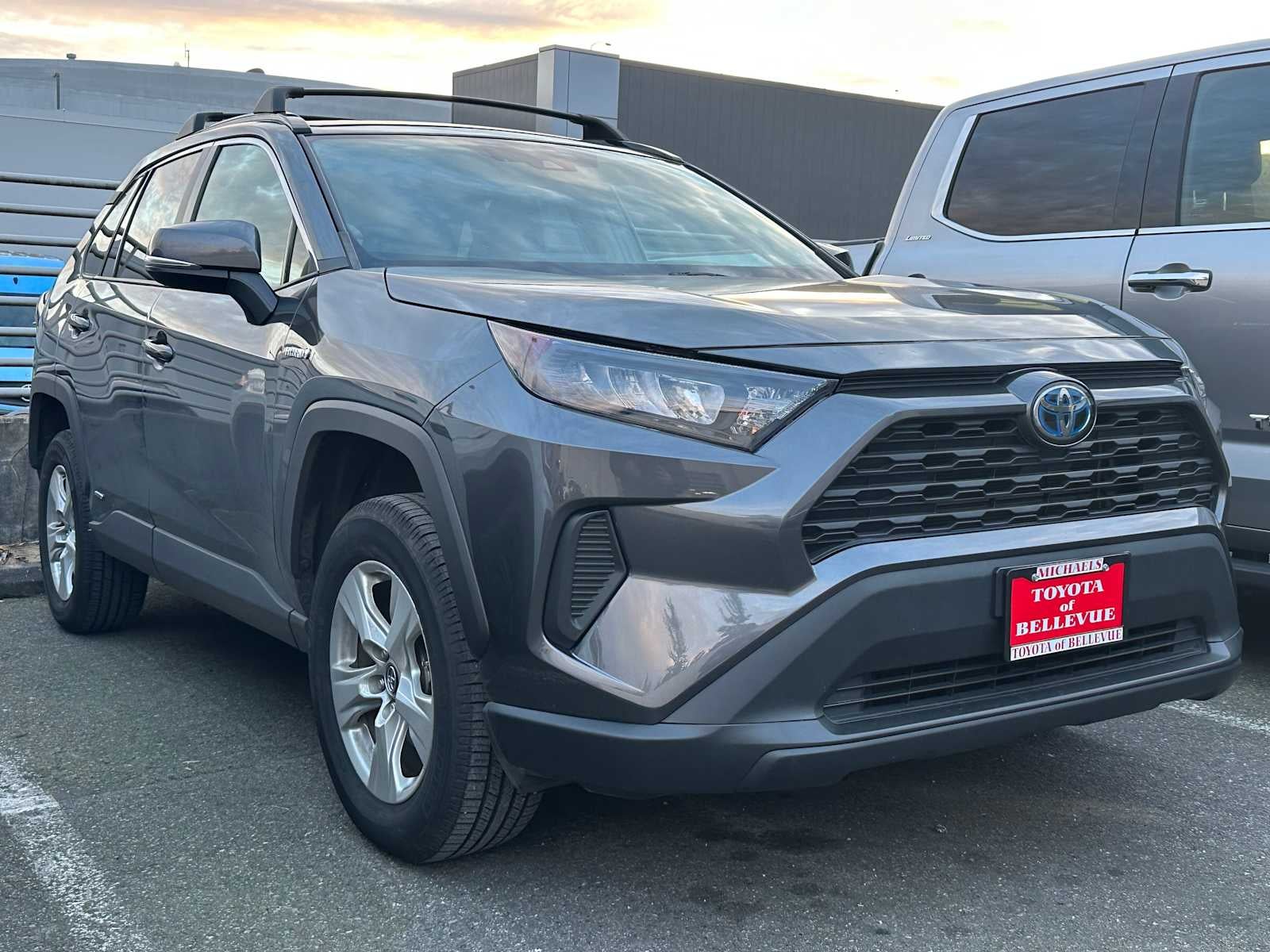 2020 Toyota RAV4 Hybrid LE