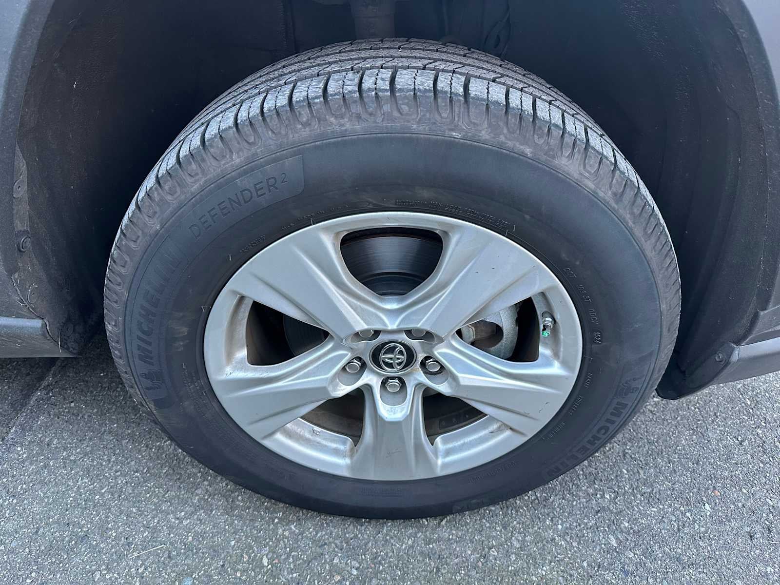 2020 Toyota RAV4 Hybrid LE