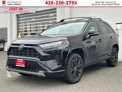 2025 Toyota RAV4 Hybrid SE