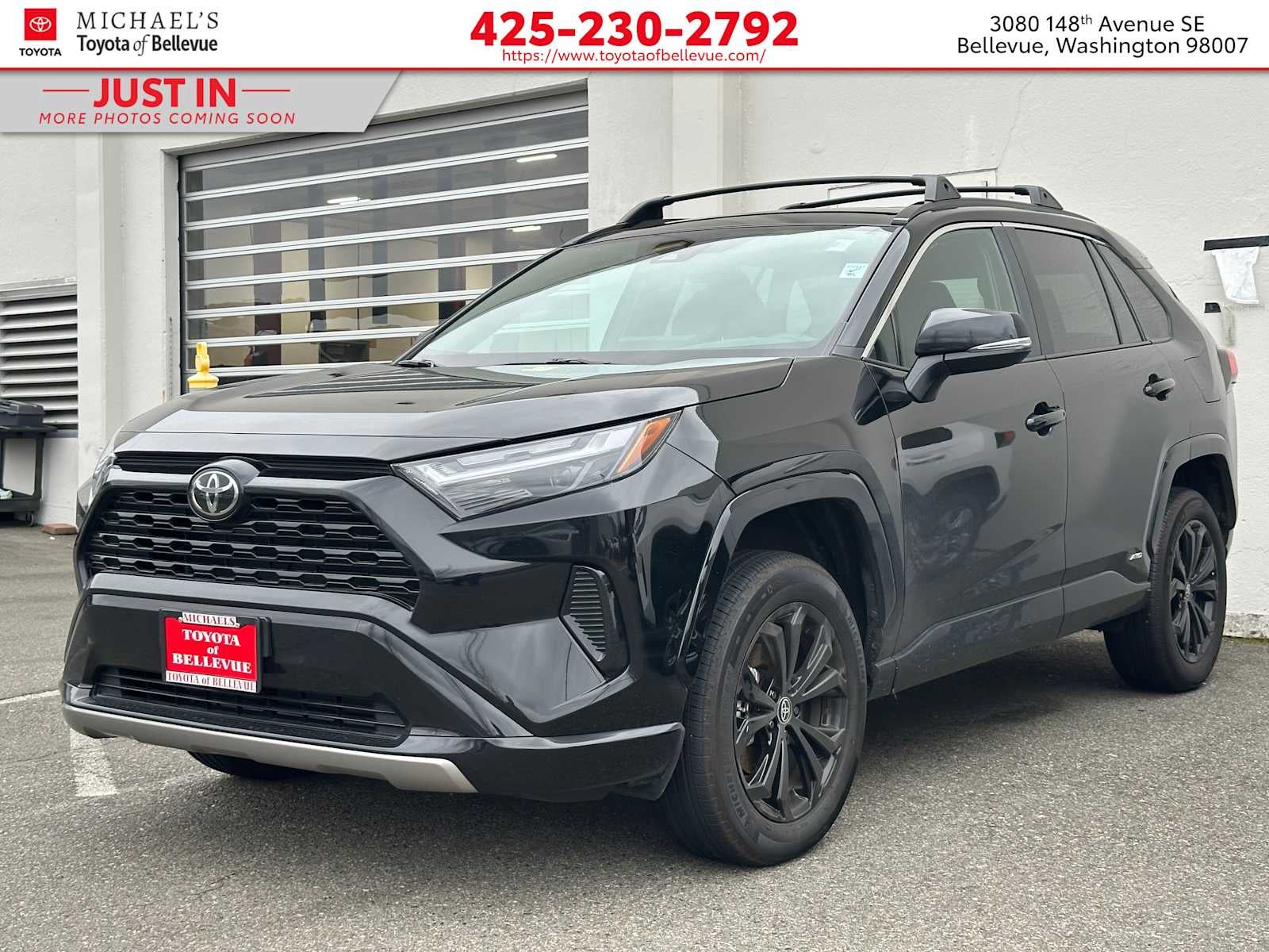 2025 Toyota RAV4 Hybrid SE