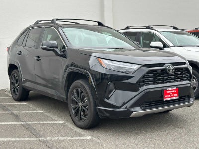 2025 Toyota RAV4 Hybrid SE