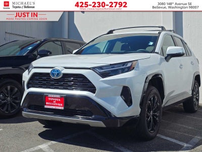 2024 Toyota RAV4 Hybrid SE