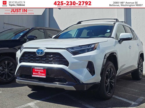 2024 Toyota RAV4 Hybrid SE