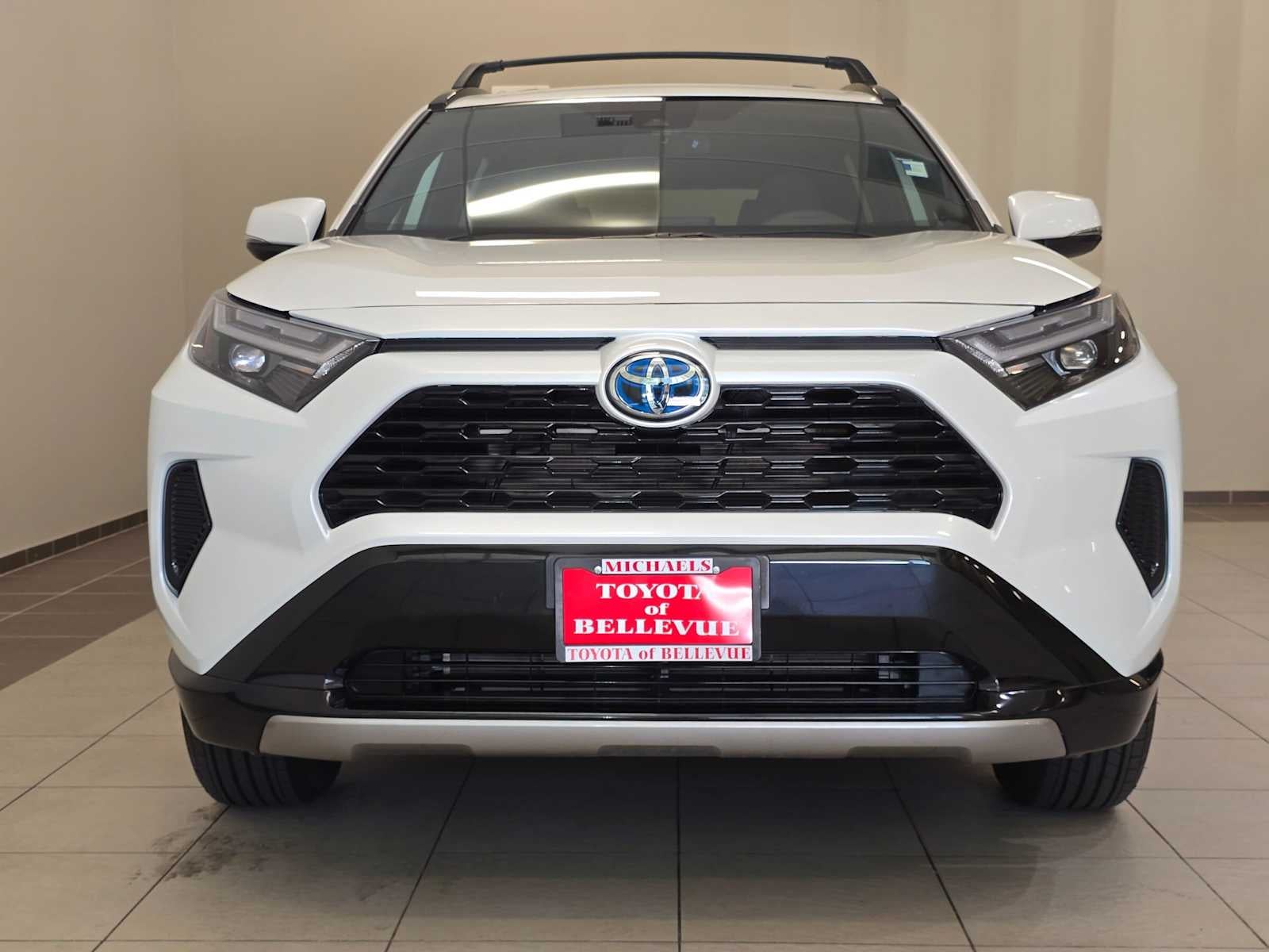 2024 Toyota RAV4 Hybrid SE