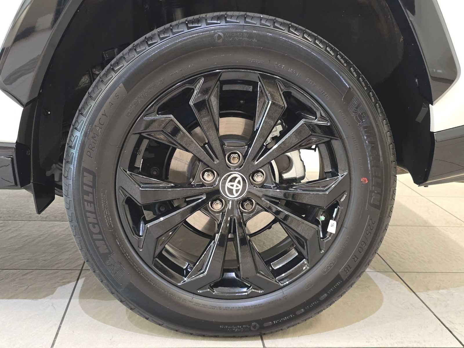 2024 Toyota RAV4 Hybrid SE