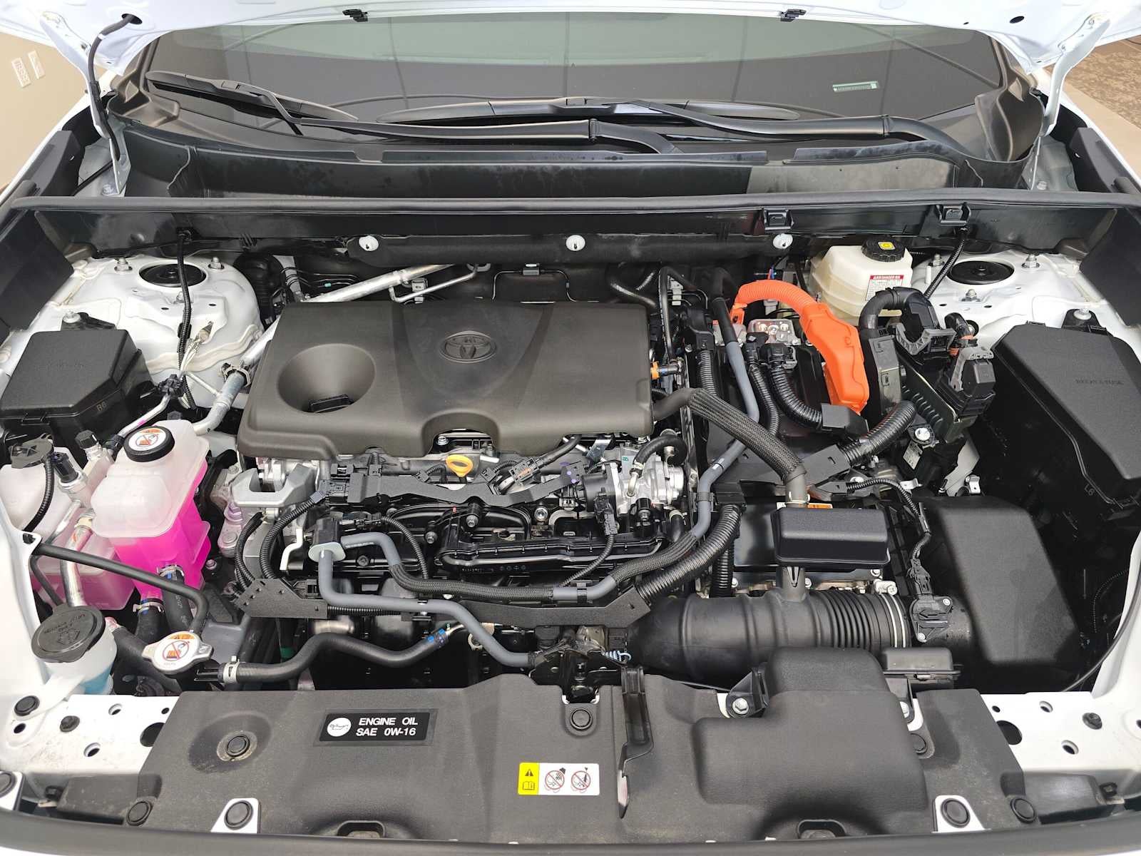 2024 Toyota RAV4 Hybrid SE