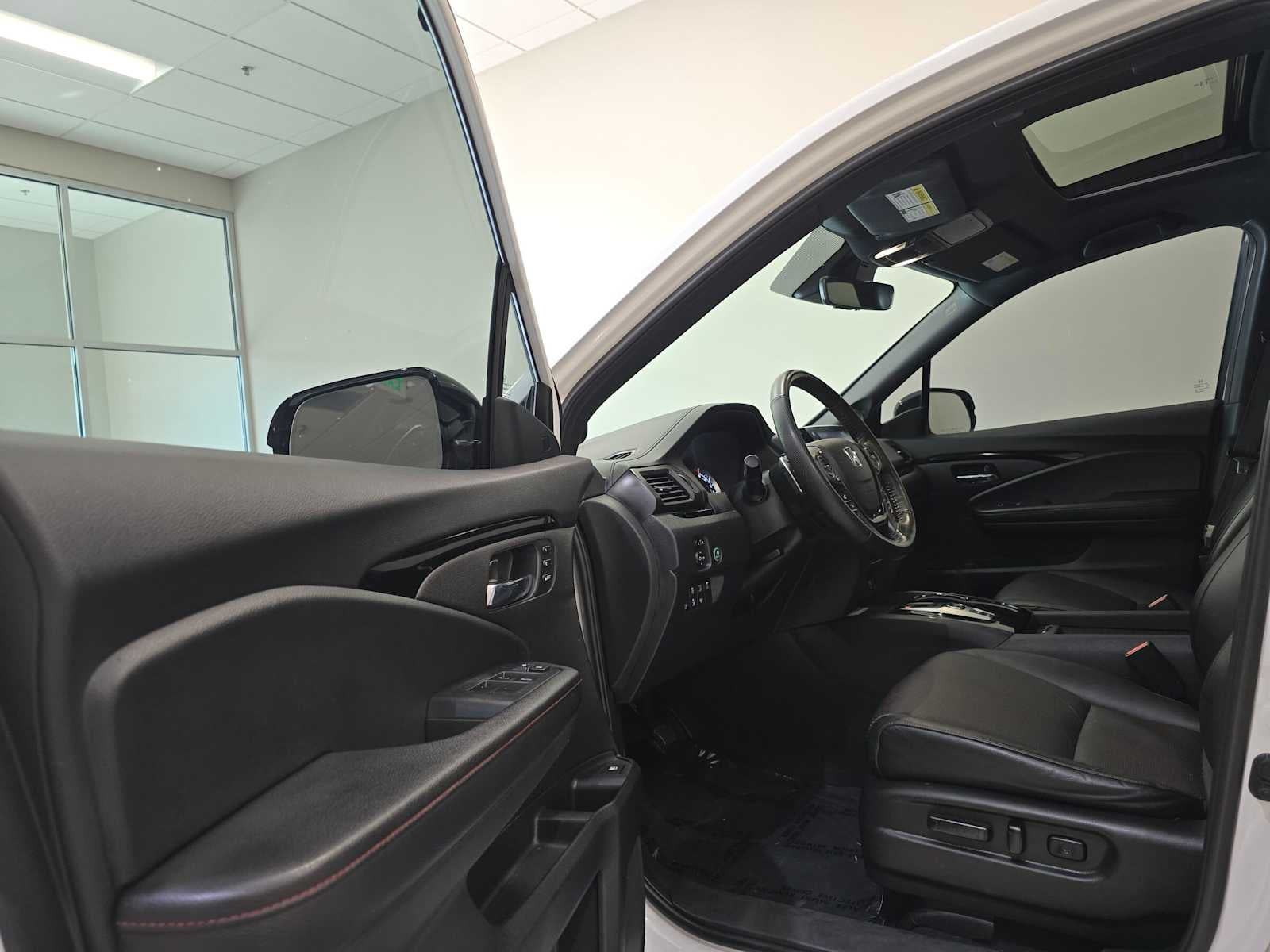 2022 Honda Ridgeline Black Edition