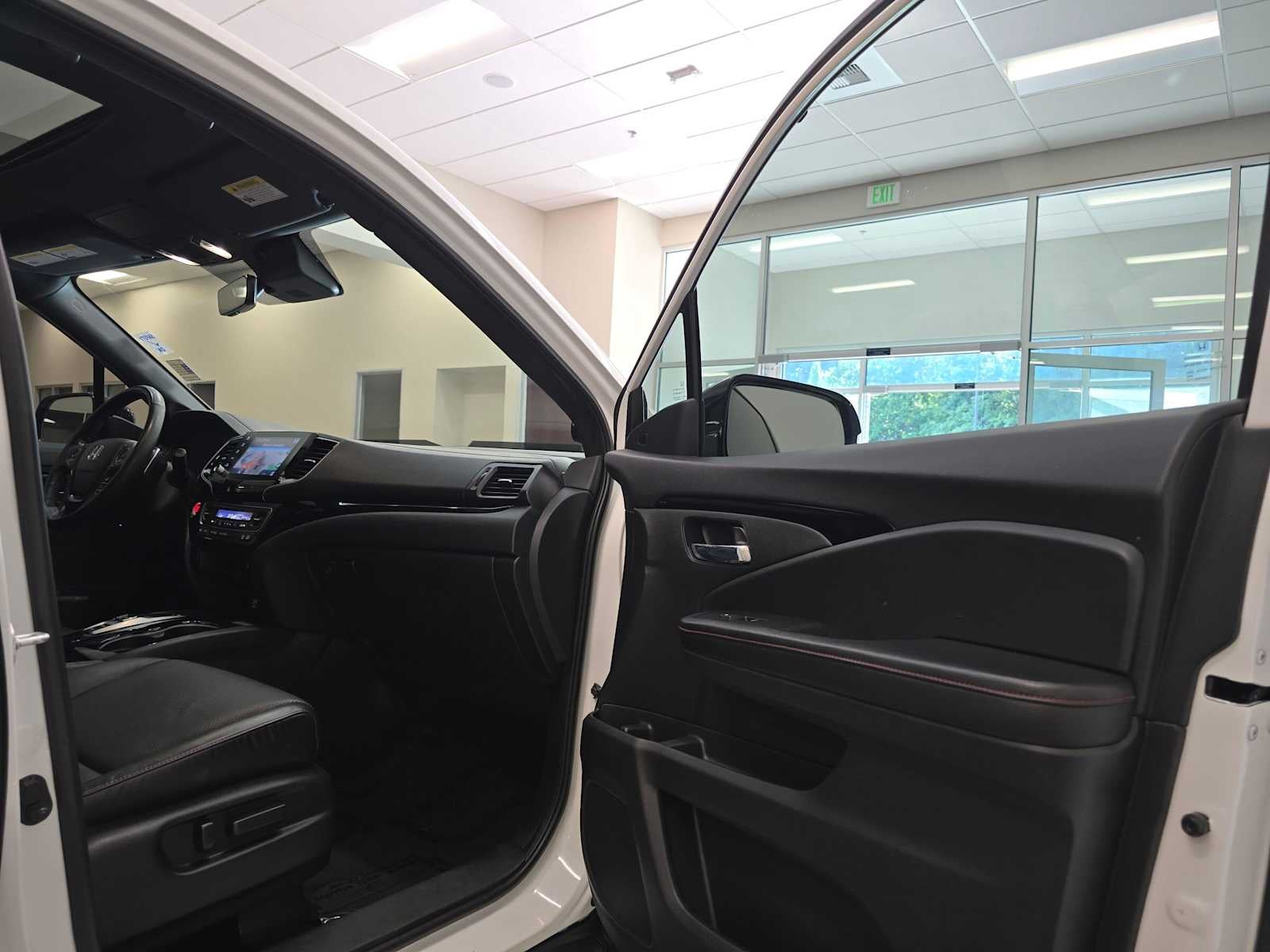2022 Honda Ridgeline Black Edition