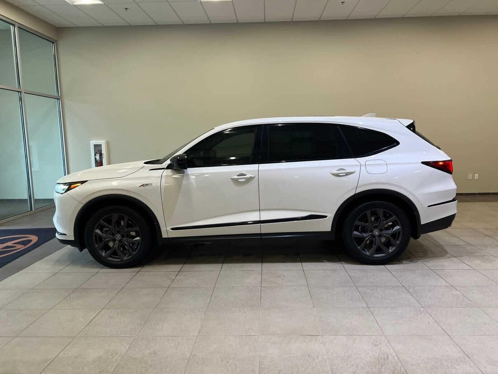 2022 Acura MDX w/A-Spec Package