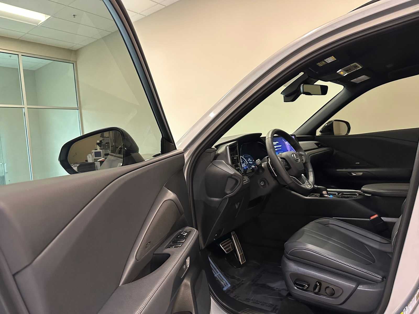 2024 Lexus TX 500h F SPORT Premium