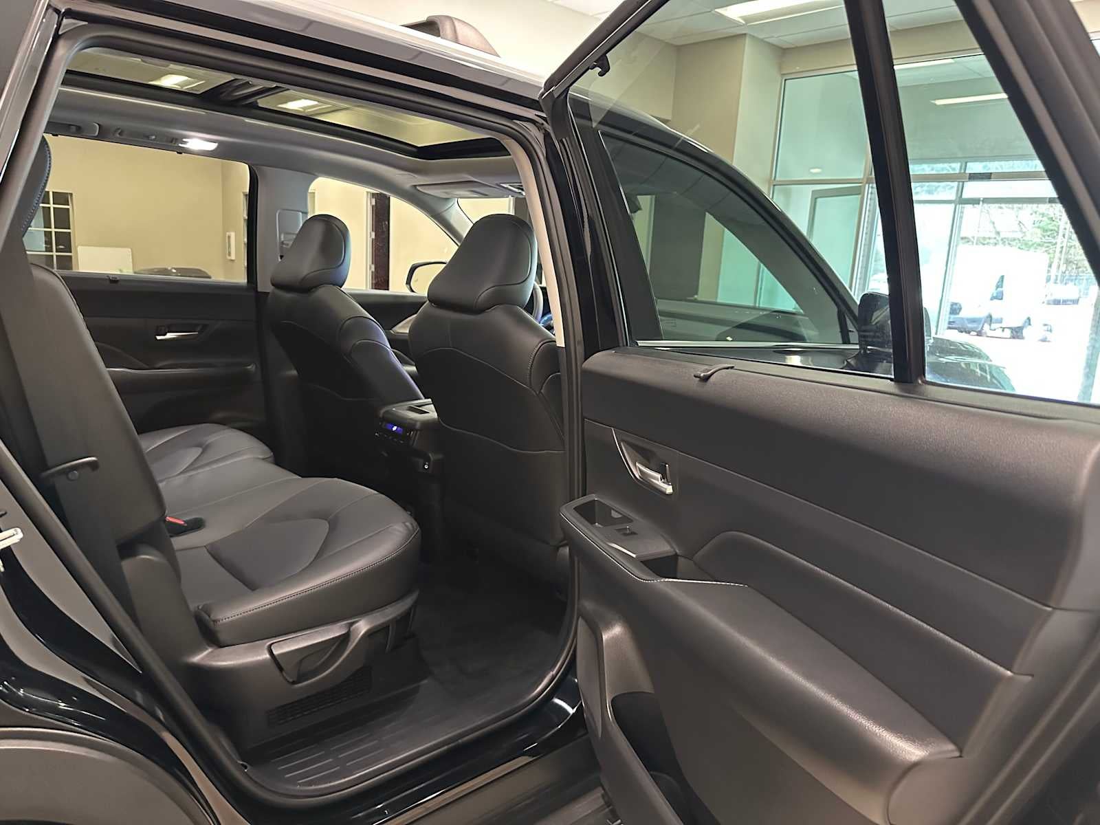 2024 Toyota Grand Highlander Hybrid Limited