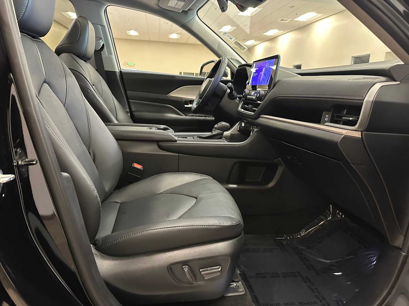 2024 Toyota Grand Highlander Hybrid Limited