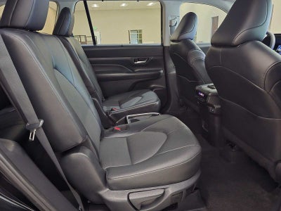 2026 Toyota Grand Highlander Hybrid XLE
