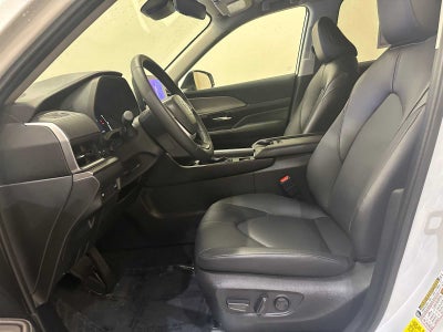 2025 Toyota Grand Highlander Hybrid XLE