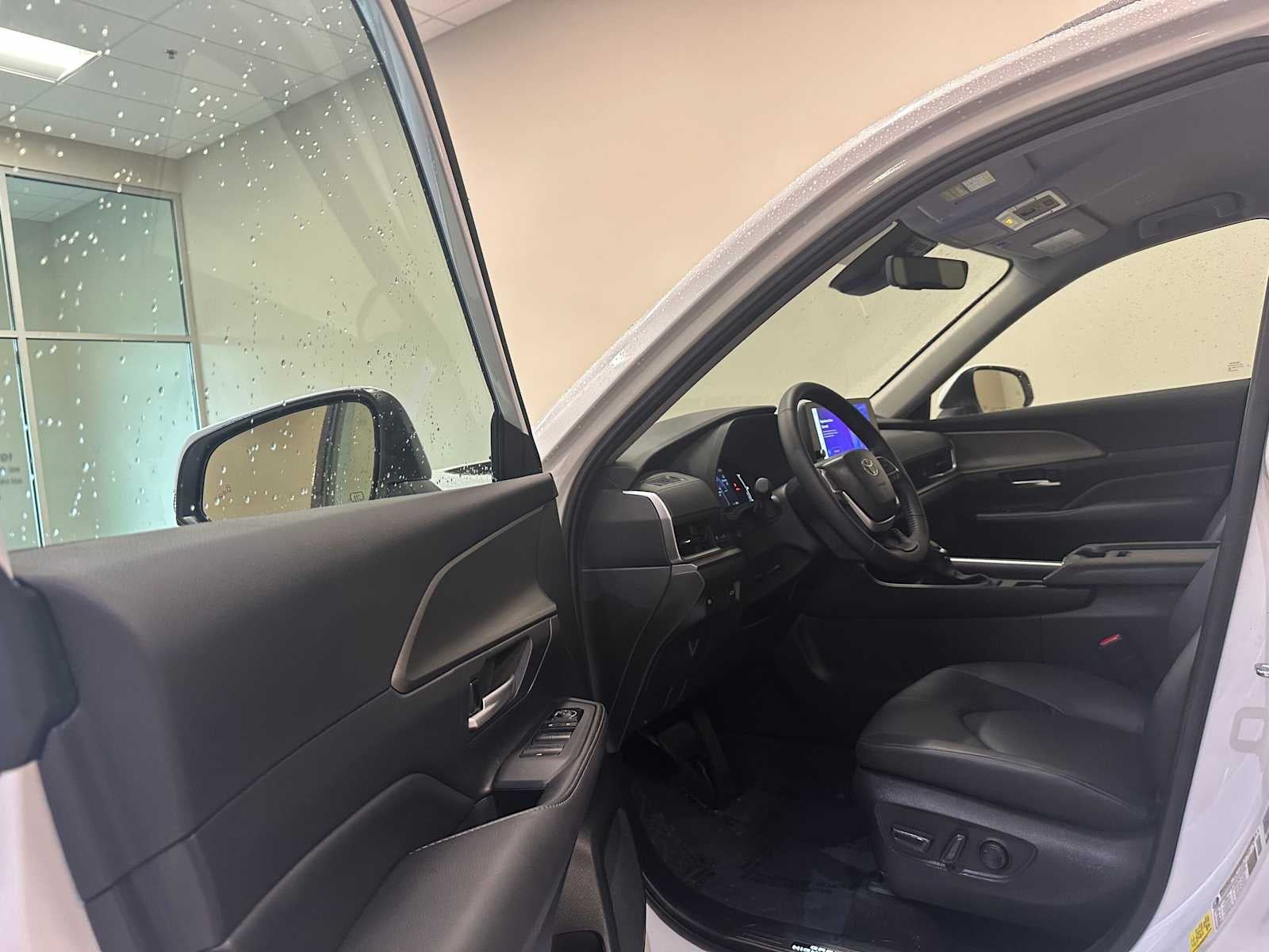 2025 Toyota Grand Highlander Hybrid XLE