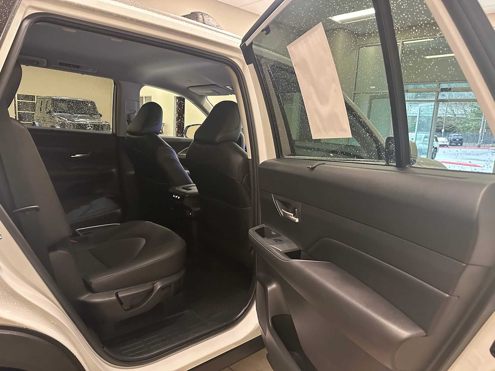 2025 Toyota Grand Highlander Hybrid XLE