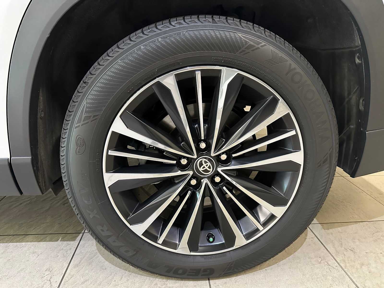 2024 Toyota Grand Highlander Hybrid MAX Platinum