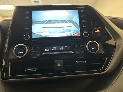 2022 Toyota Highlander Hybrid LE