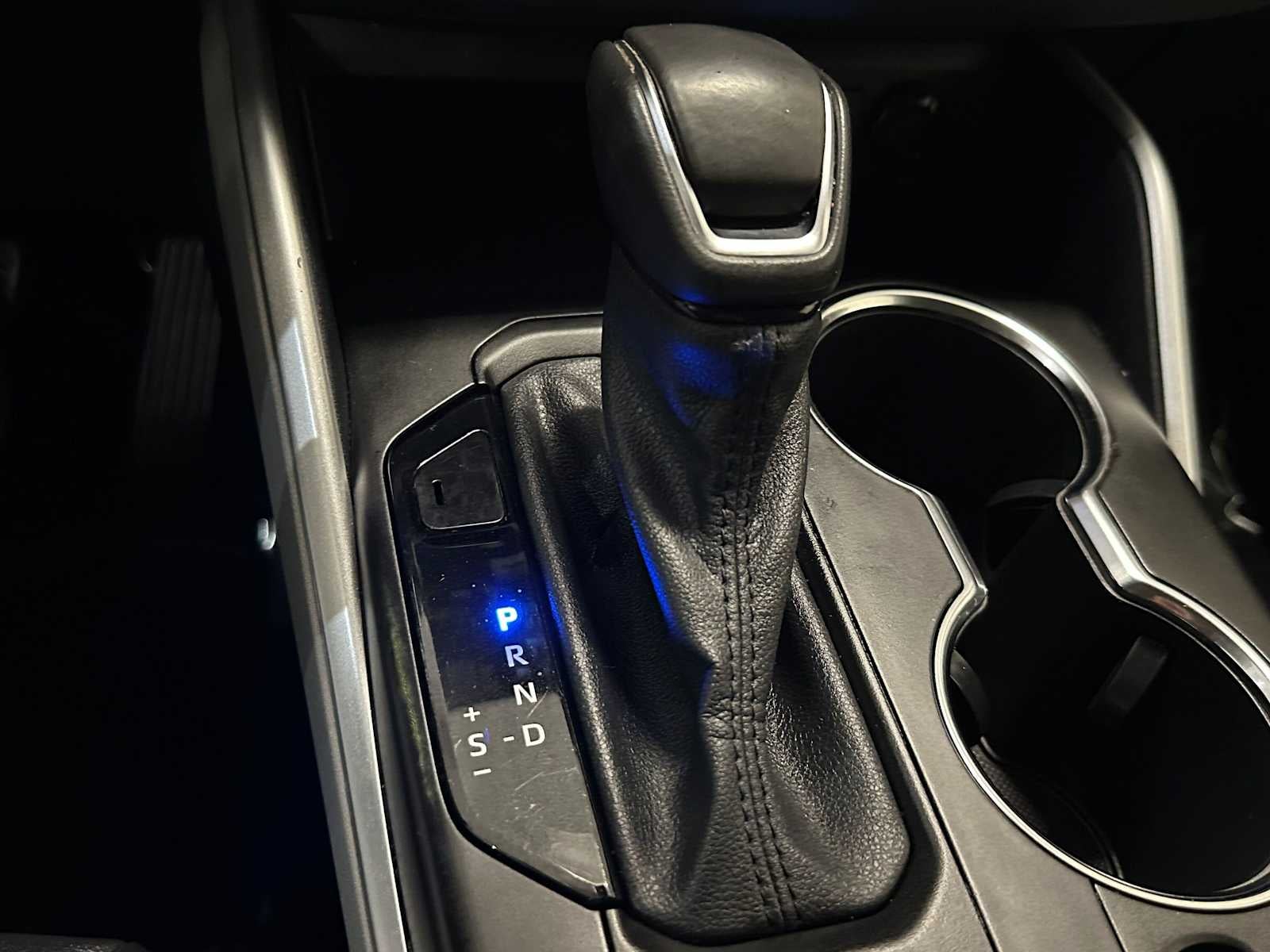 2022 Toyota Highlander Hybrid LE