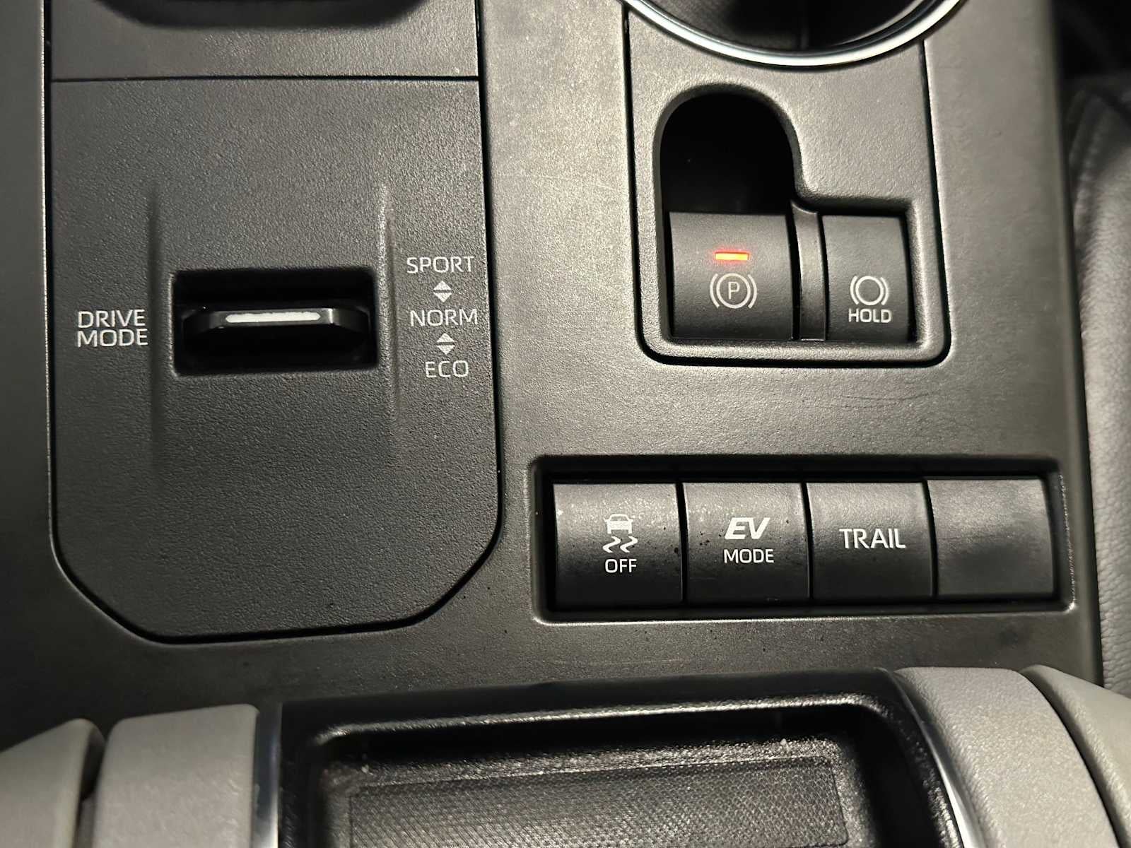 2022 Toyota Highlander Hybrid LE