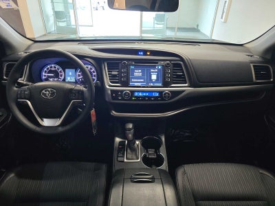 2016 Toyota Highlander LE Plus
